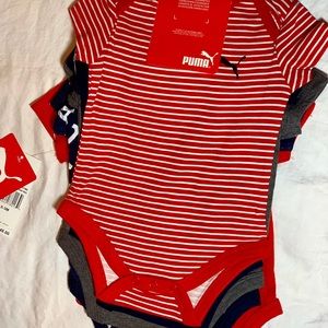 Puma 5 pack bodysuits (0-3 months)